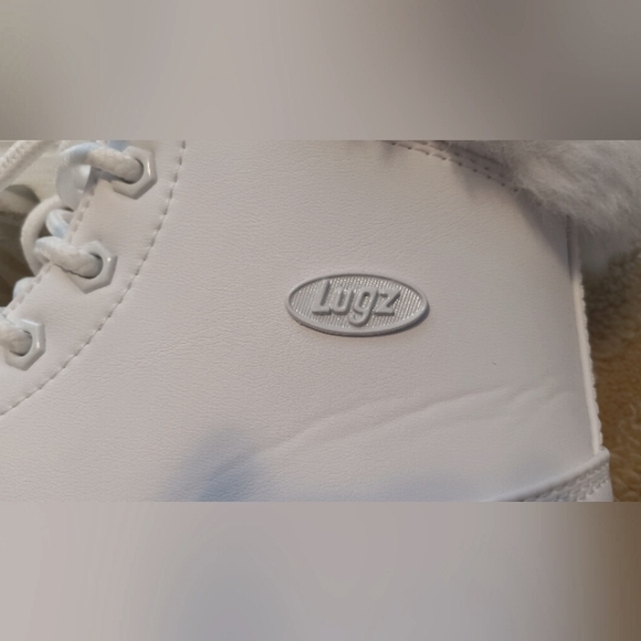 Lugz Empire Hi Fur 6-Inch Boot White Size 9 - Picture 2 of 9